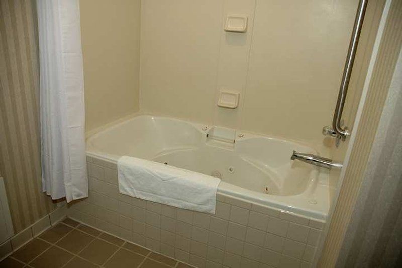 Hampton Inn Elizabethtown Exterior foto